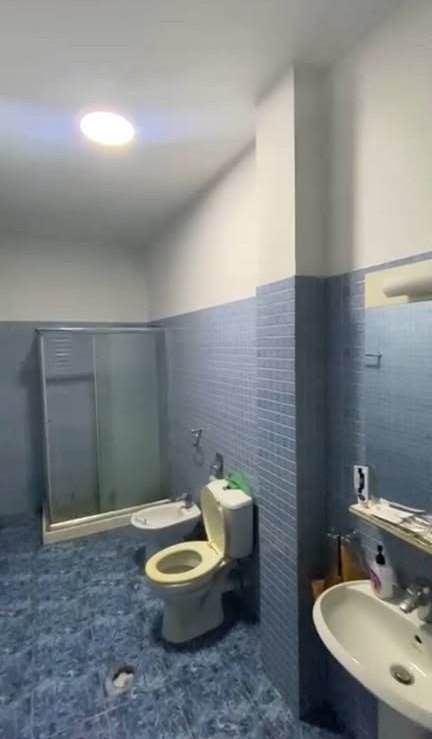432