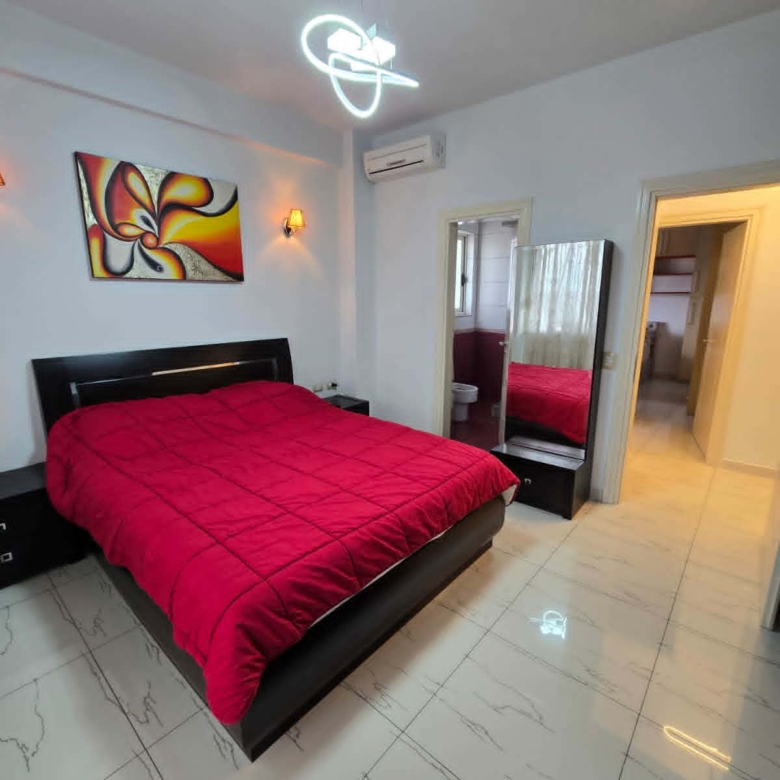 780